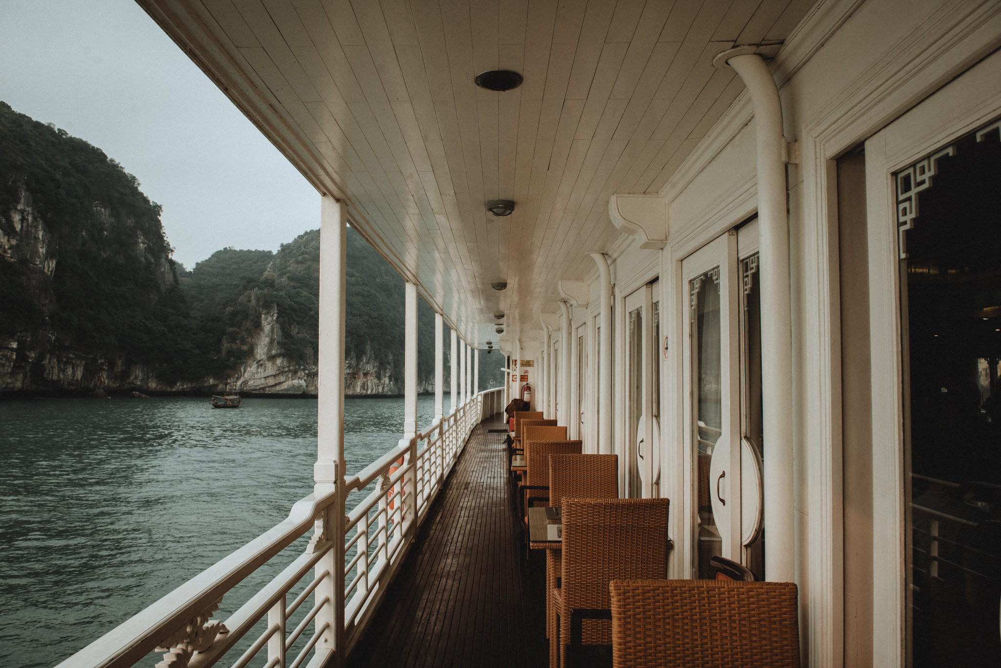 T + R | Bhaya Cruise, Ha Long Bay, Viet Nam 7