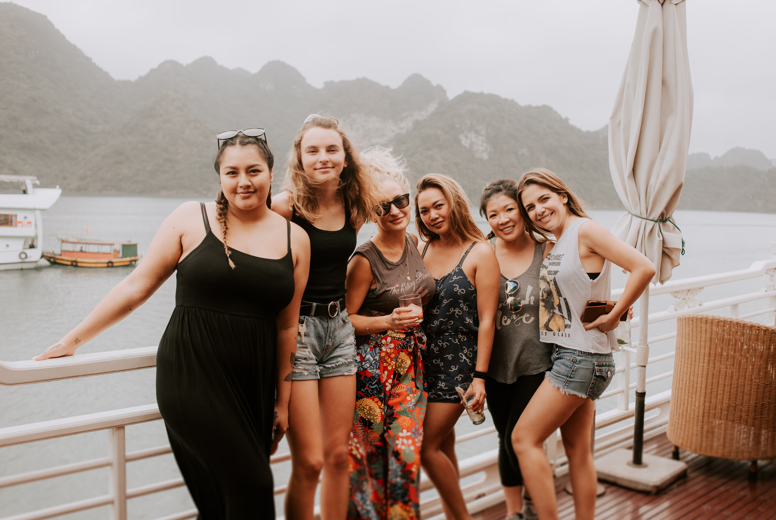 T + R | Bhaya Cruise, Ha Long Bay, Viet Nam 10