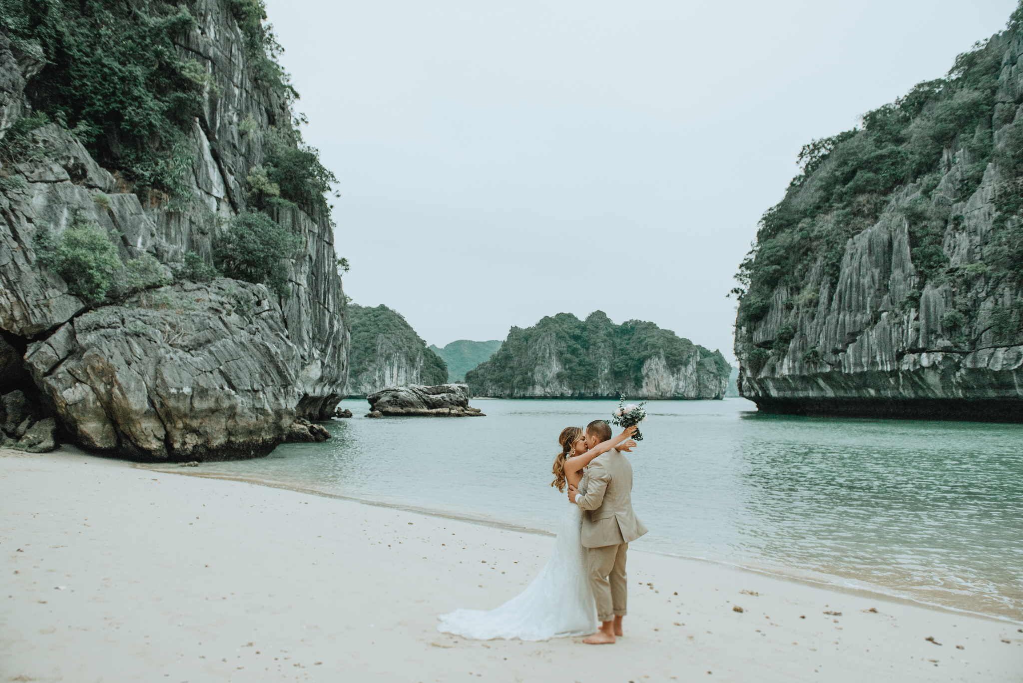 T + R | Bhaya Cruise, Ha Long Bay, Viet Nam 93